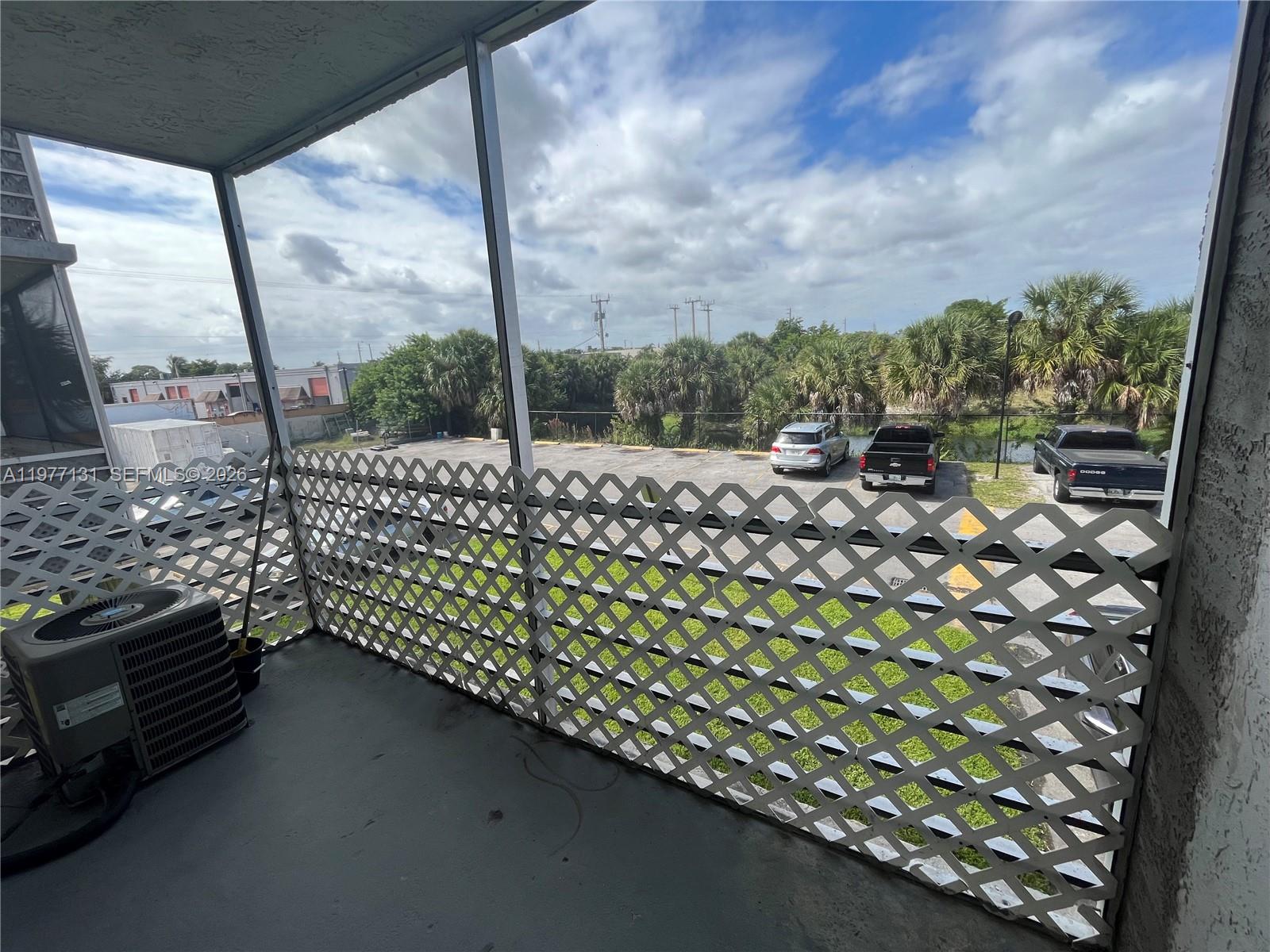 SUNSET HILLS I CONDOMINIU - Residential