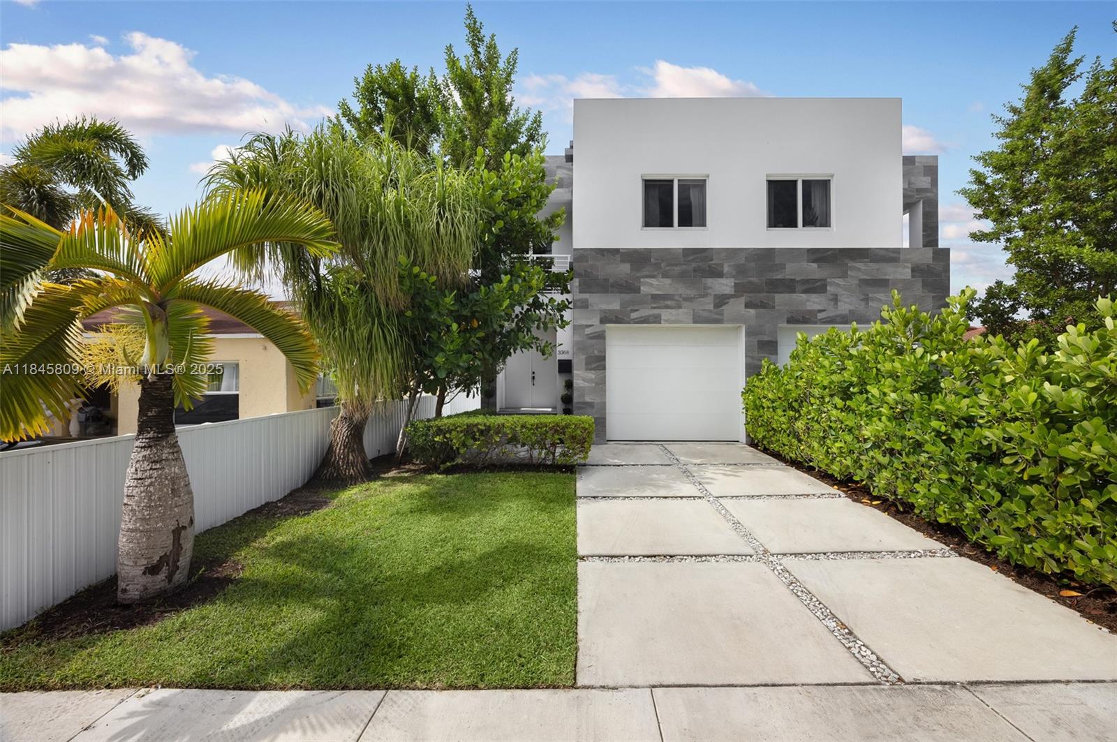 Welcome to 3368 SW 27th Street, a beautifully designed townhouse built in 2022 offering 3 bedrooms, 2.5 baths, and 2,048 sq ft of modern living space. Enjoy a spacious open floor plan with sleek finishes, high ceilings, garage and spacious kitchen. The primary suite features two walk-in closets and a contemporary bathroom. Located just minutes from Coconut Grove’s shops, restaurants, and parks, this home offers style, comfort, and convenience in one of Miami’s most desirable neighborhoods.