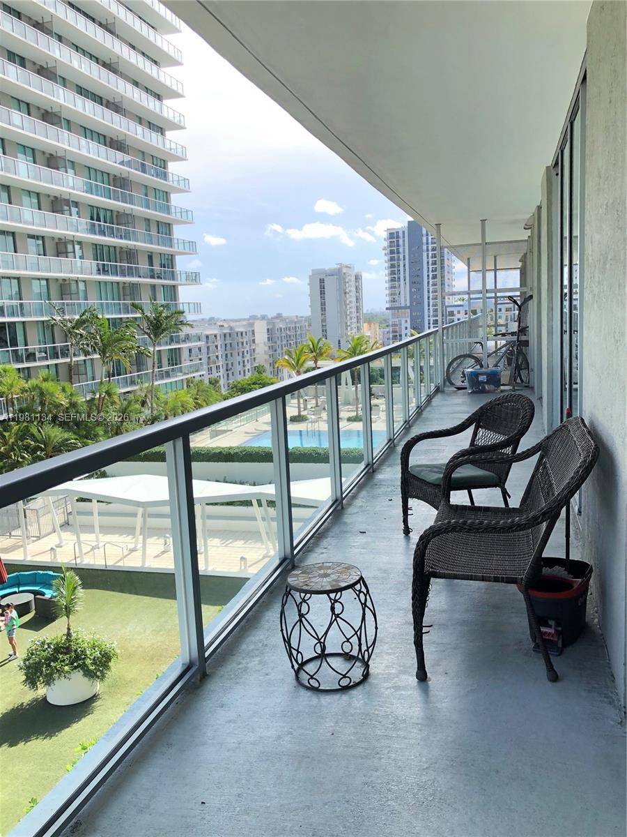 THE AXIS ON BRICKELL II C - Residential Lease
