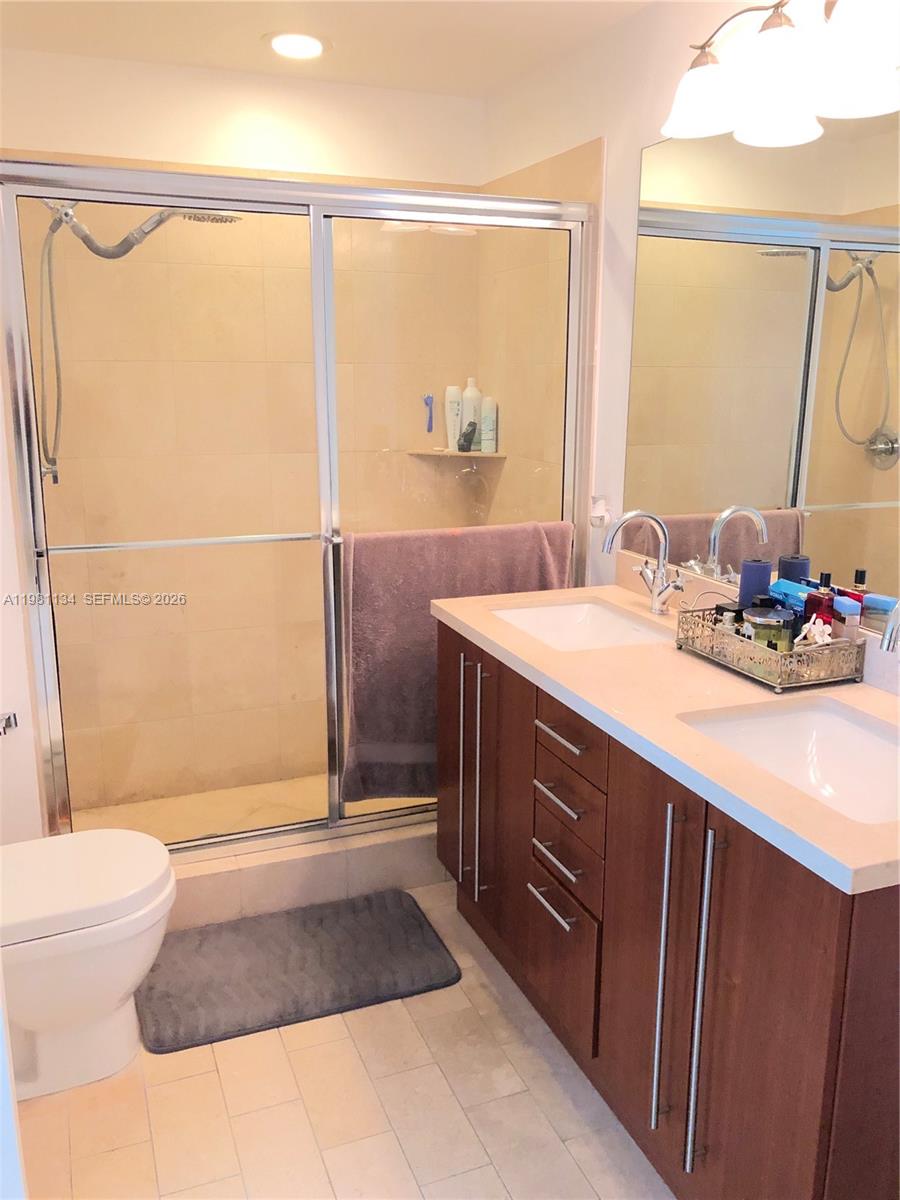 THE AXIS ON BRICKELL II C - Residential Lease