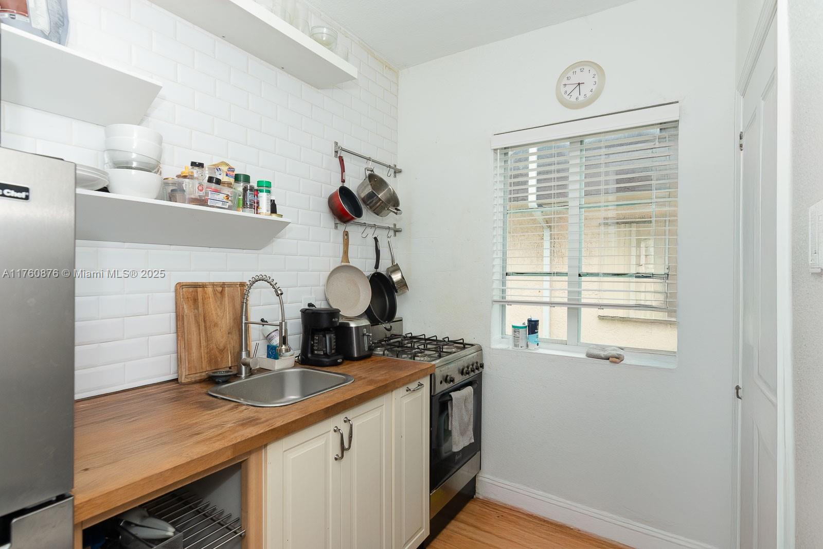Property for Sale at 8415 Harding Ave 14, Miami Beach, Miami-Dade County, Florida - Bedrooms: 1 
Bathrooms: 1  - $222,000
