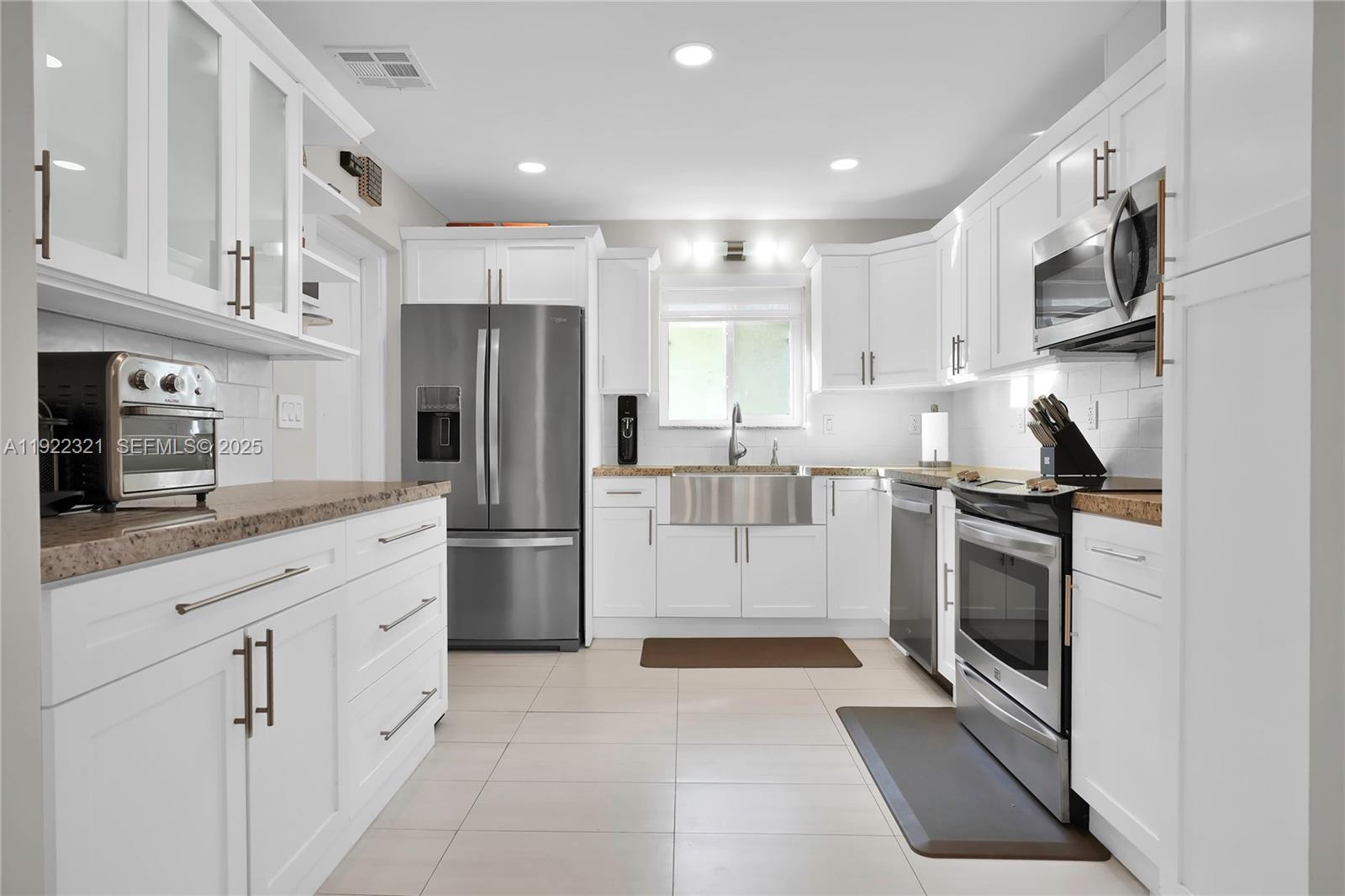 CORAL GABLES COUNTRY CLUB - Residential