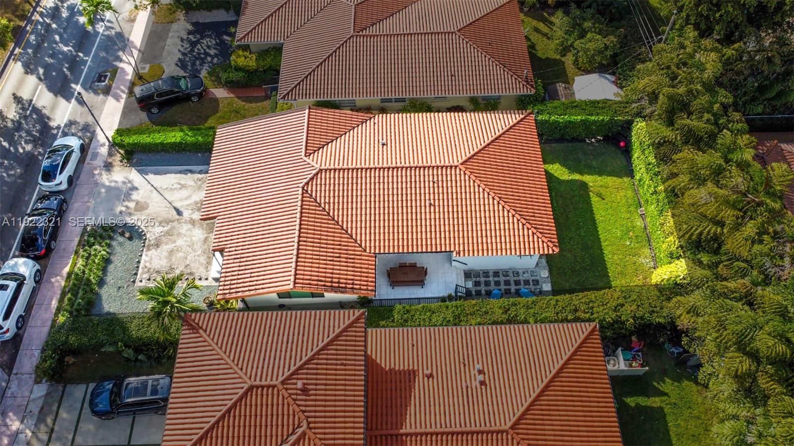 CORAL GABLES COUNTRY CLUB - Residential