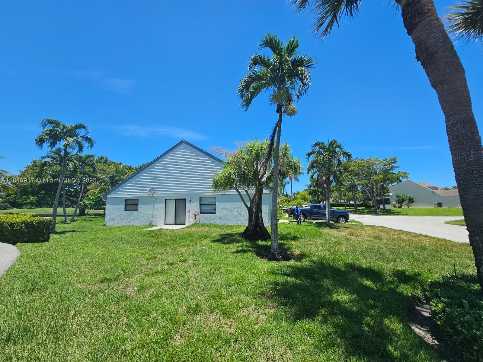 LAKES OF TARA UNIT 1 - Residential