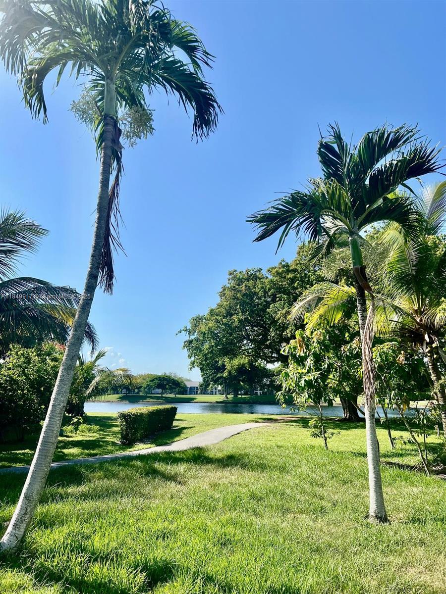 LAKES OF TARA UNIT 1 - Residential