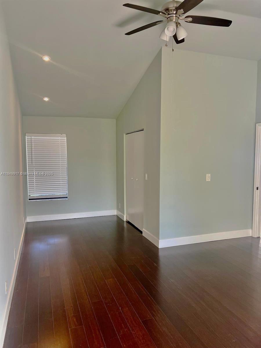 LAKES OF TARA UNIT 1 - Residential