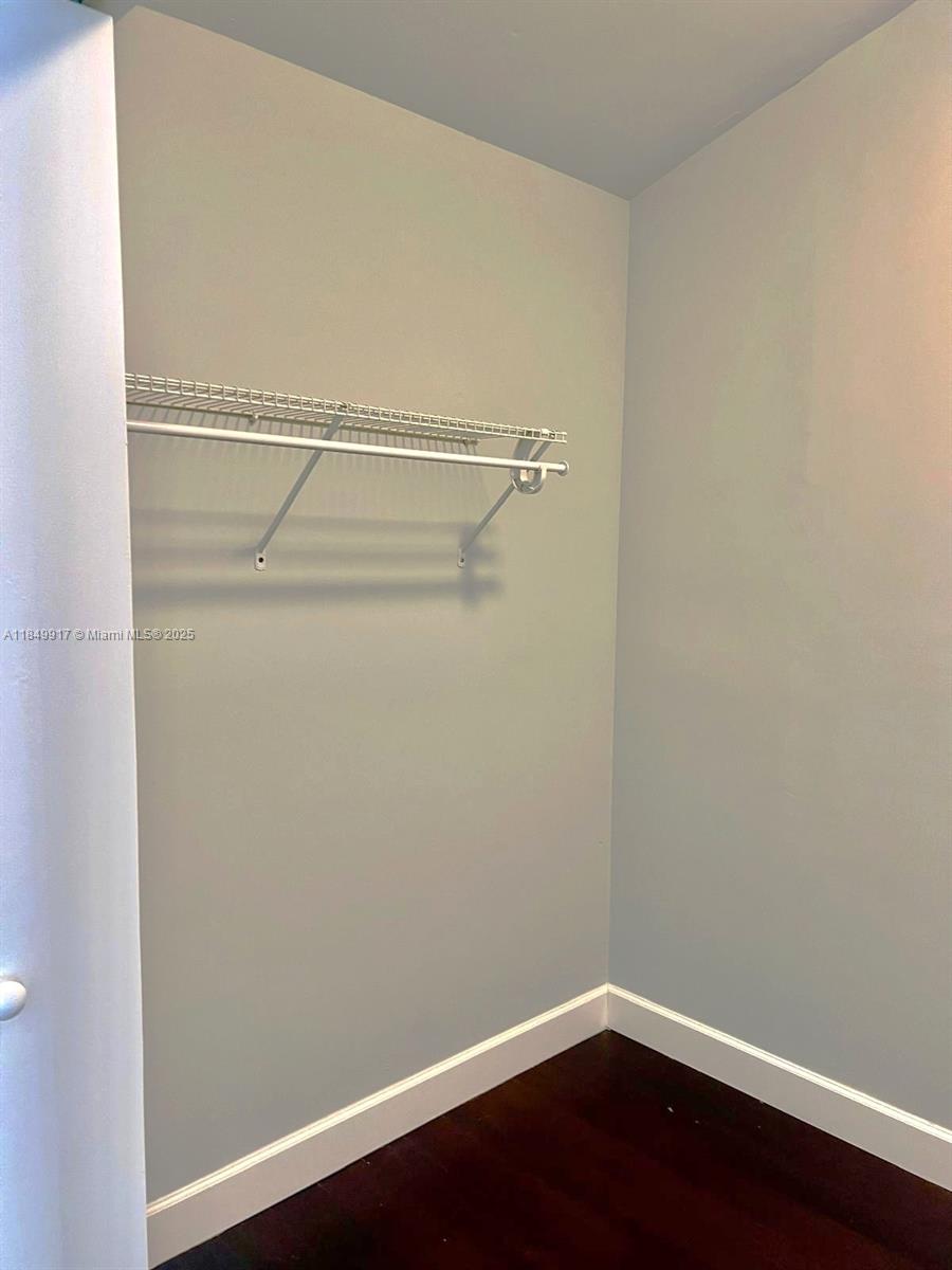 LAKES OF TARA UNIT 1 - Residential