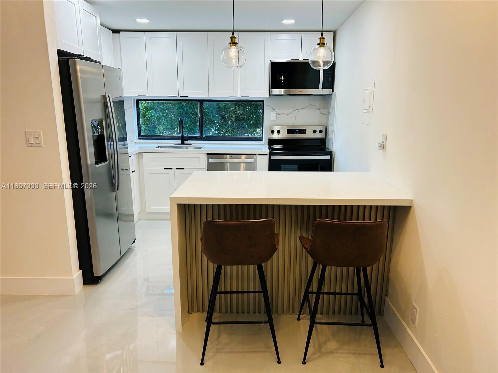 Plaza of the americas - Residential