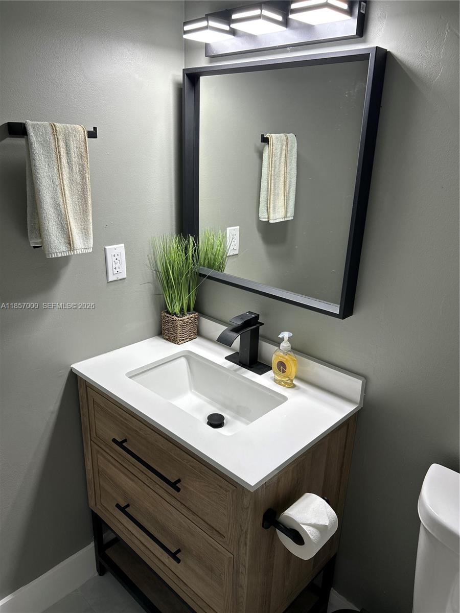 Plaza of the americas - Residential