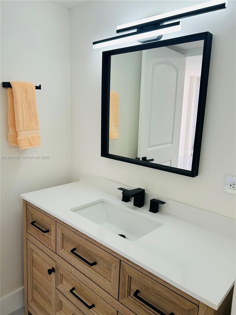 Plaza of the americas - Residential