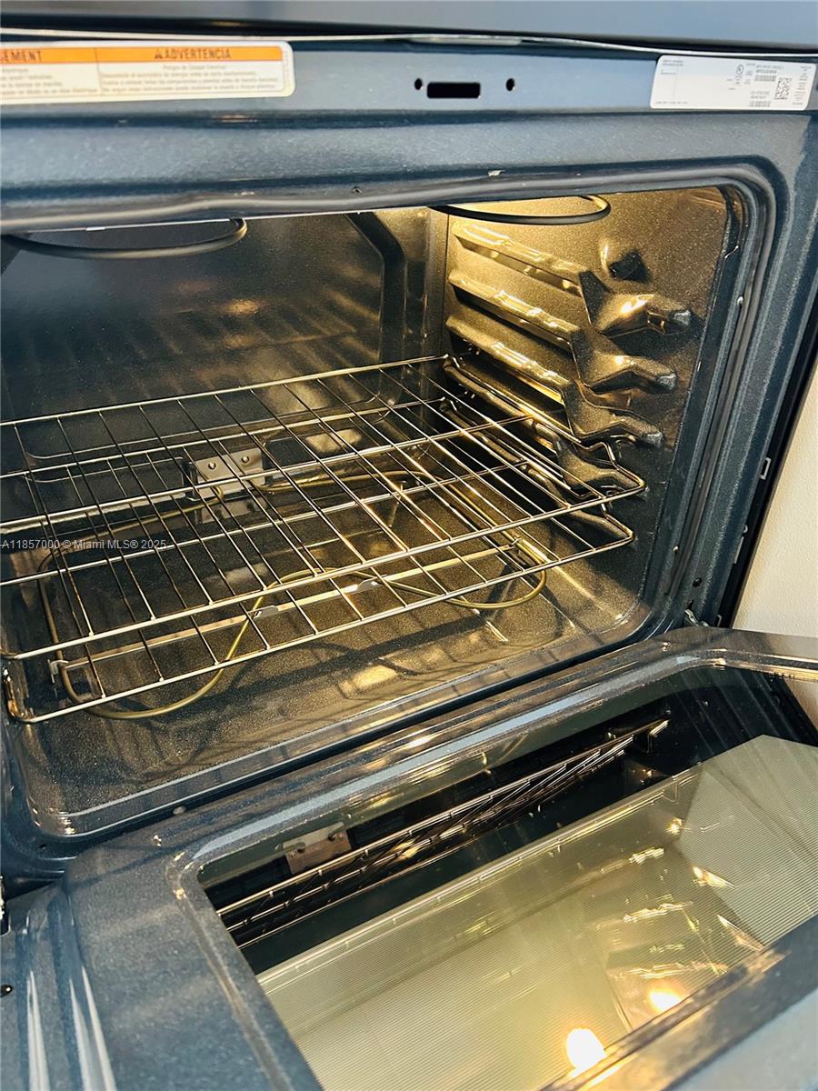 Plaza of the americas - Residential