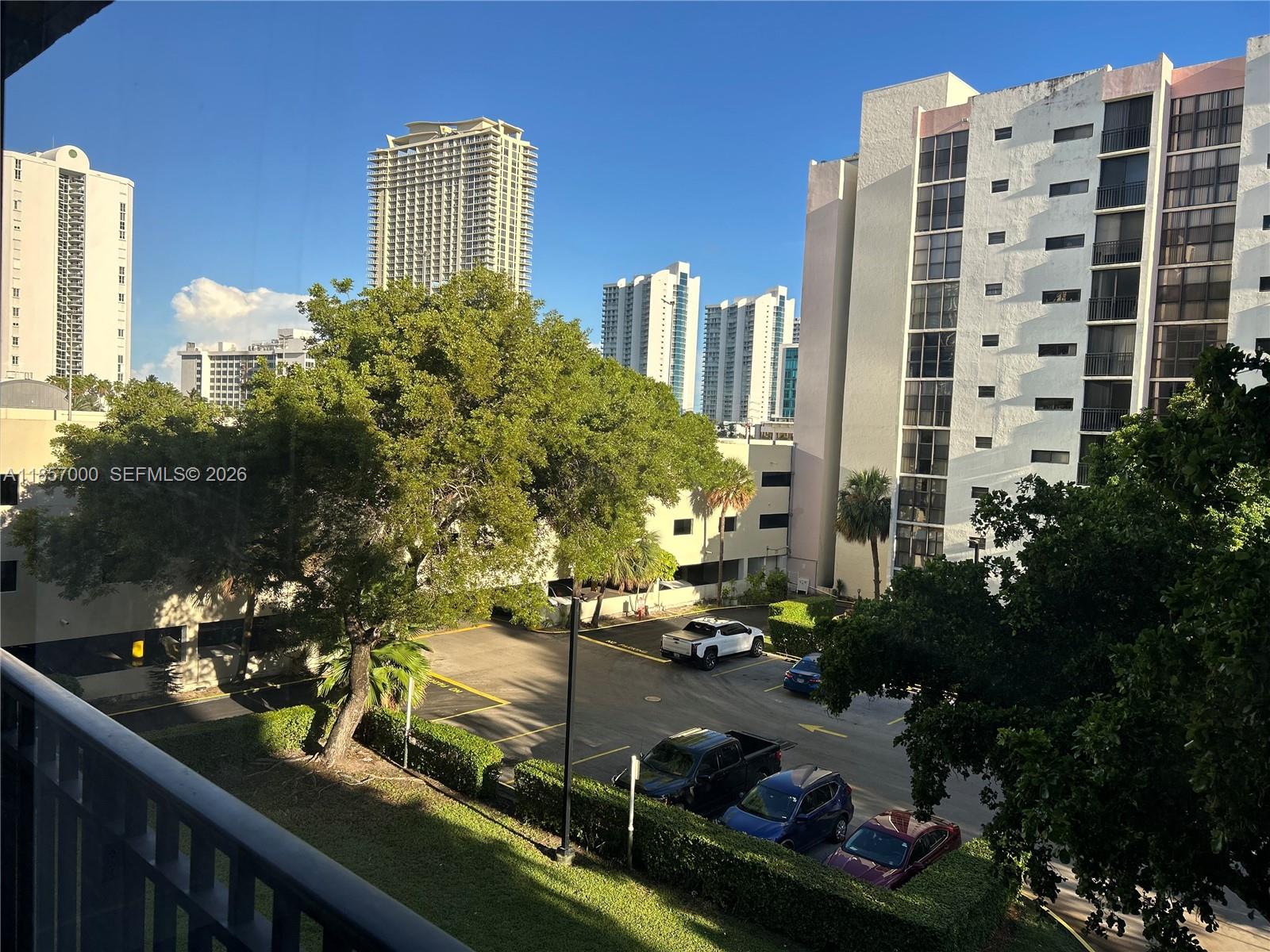 Plaza of the americas - Residential