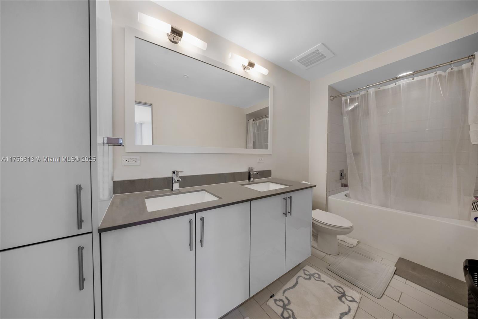 NINE AT MARY BRICKELL - Residential