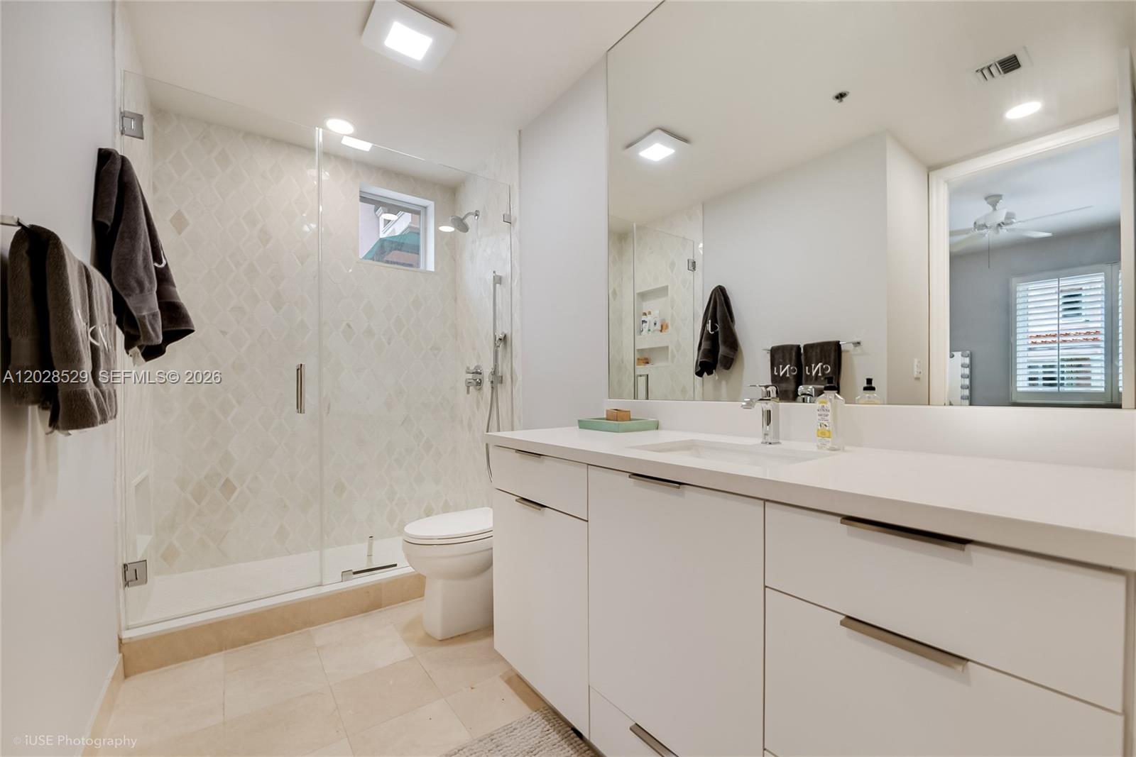 DEERING BAY CONDO I - Residential