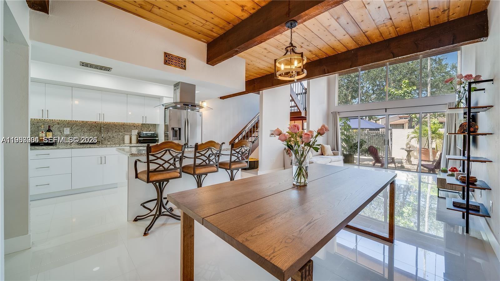 SUNSET PARK LAKE VILLAS S - Residential Lease