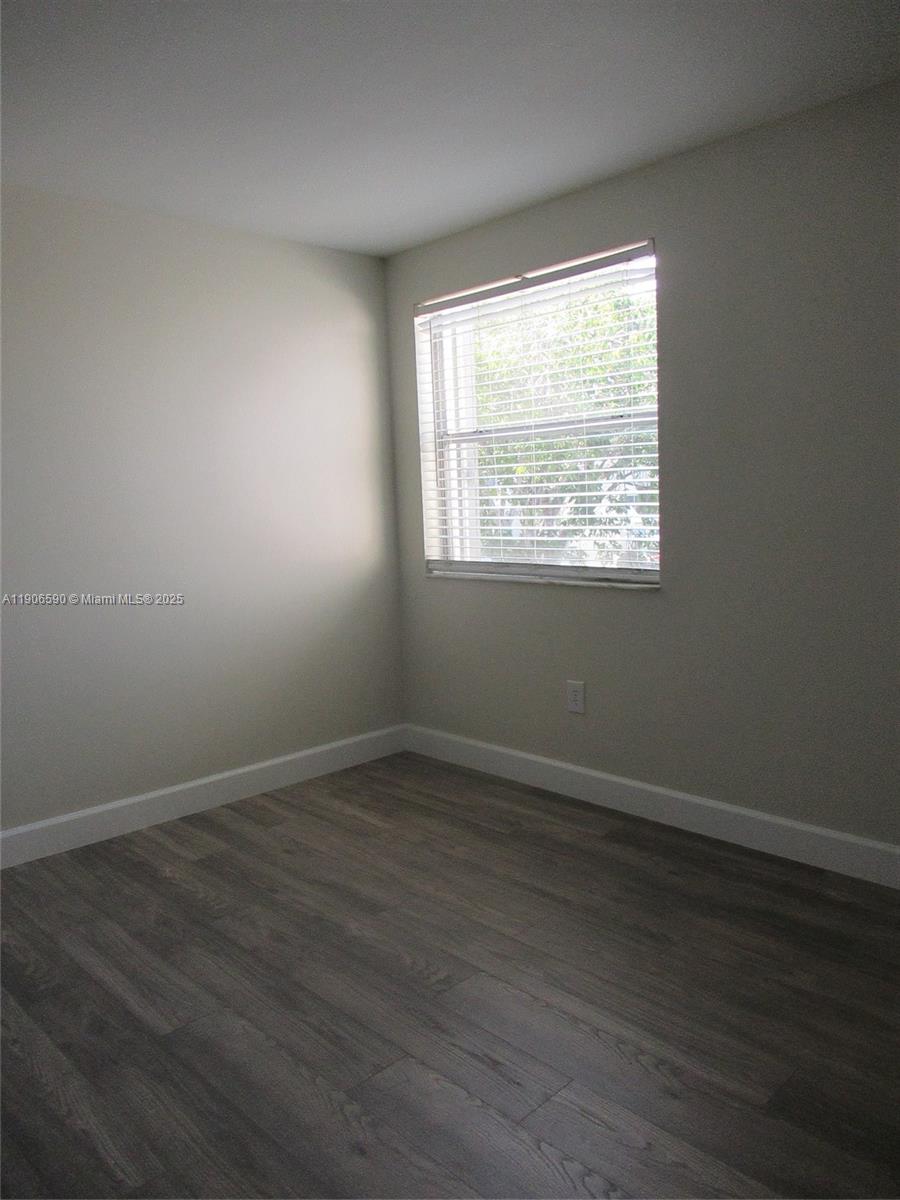 GABLES POINT III CONDO - Residential