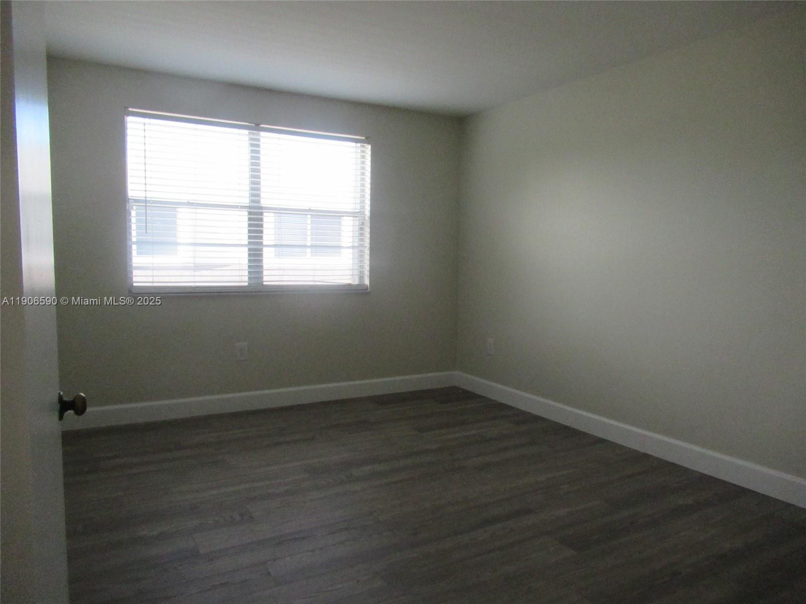 GABLES POINT III CONDO - Residential