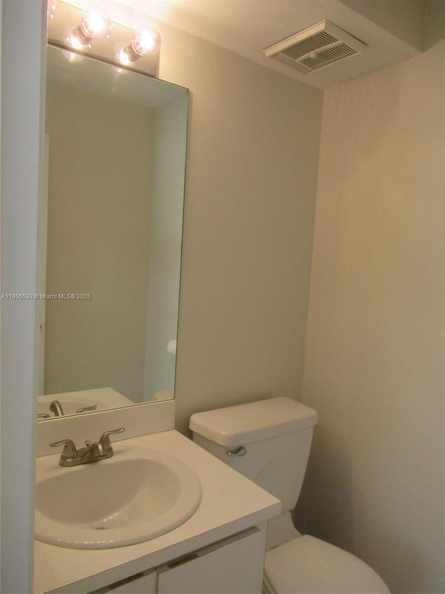 GABLES POINT III CONDO - Residential