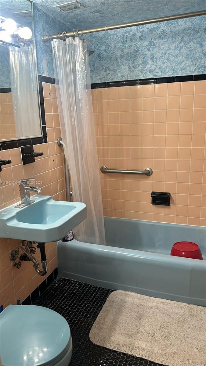 Garden on the Bay - Residential