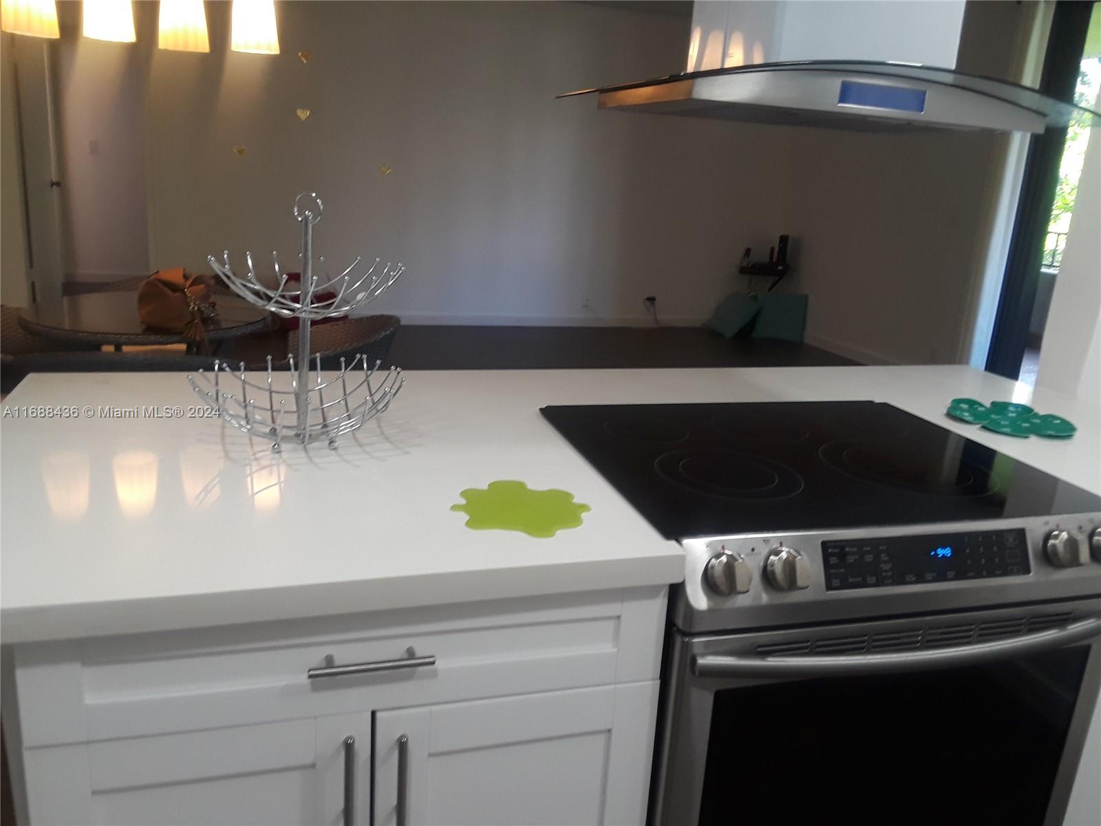 KEY COLONY CONDO #4 - Residential Lease