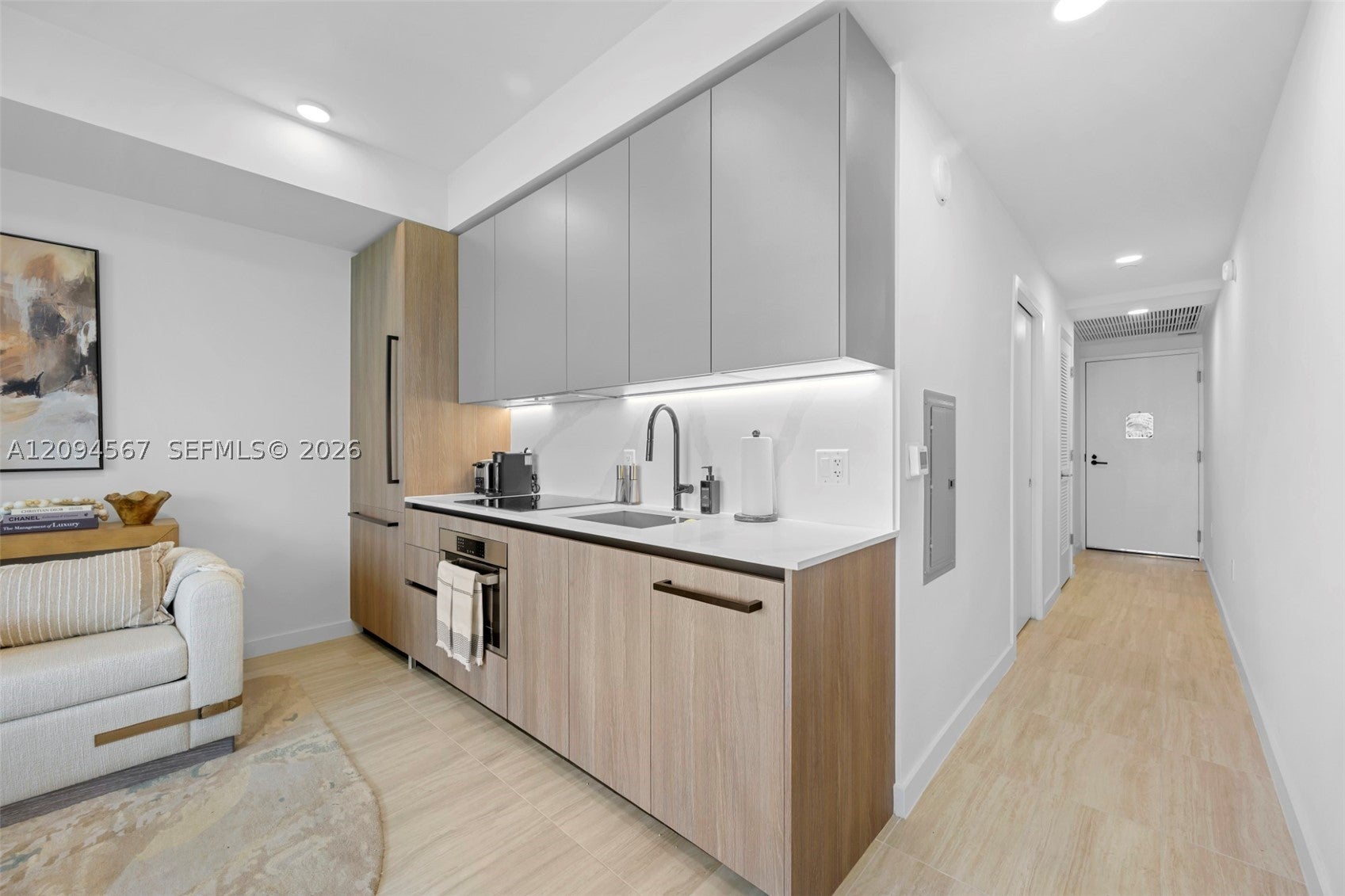 580 72nd St 611