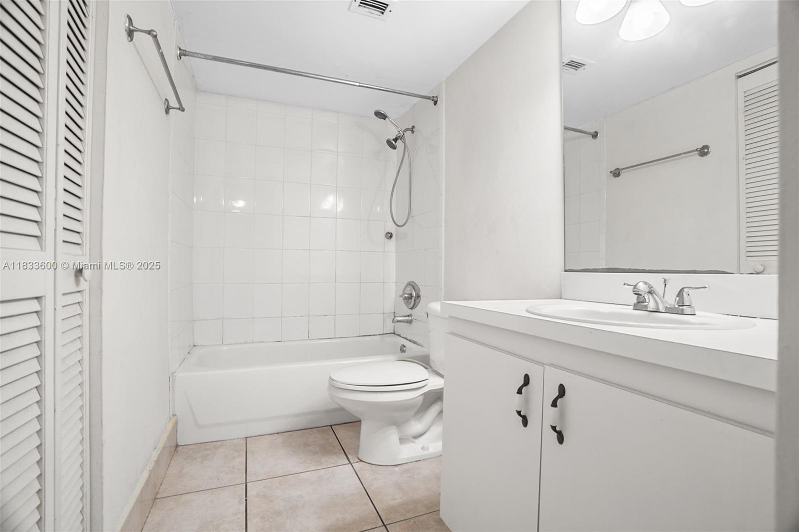 THE FOUNTAINS OF FONTAINE - Residential