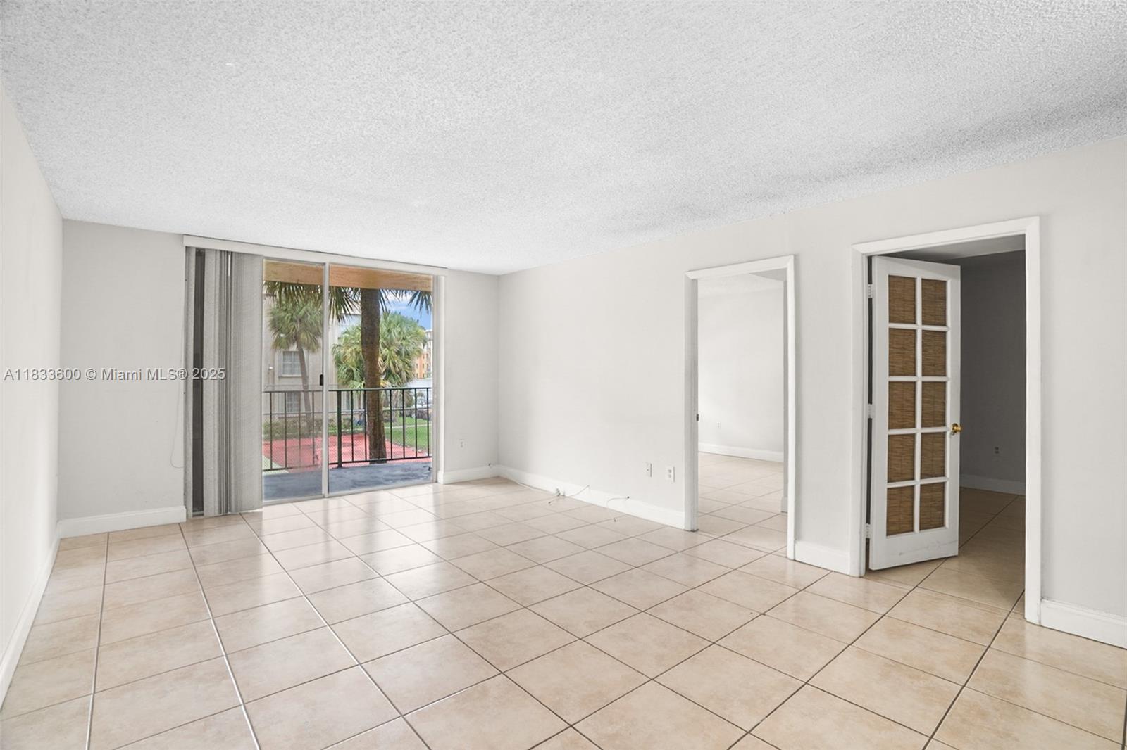 THE FOUNTAINS OF FONTAINE - Residential