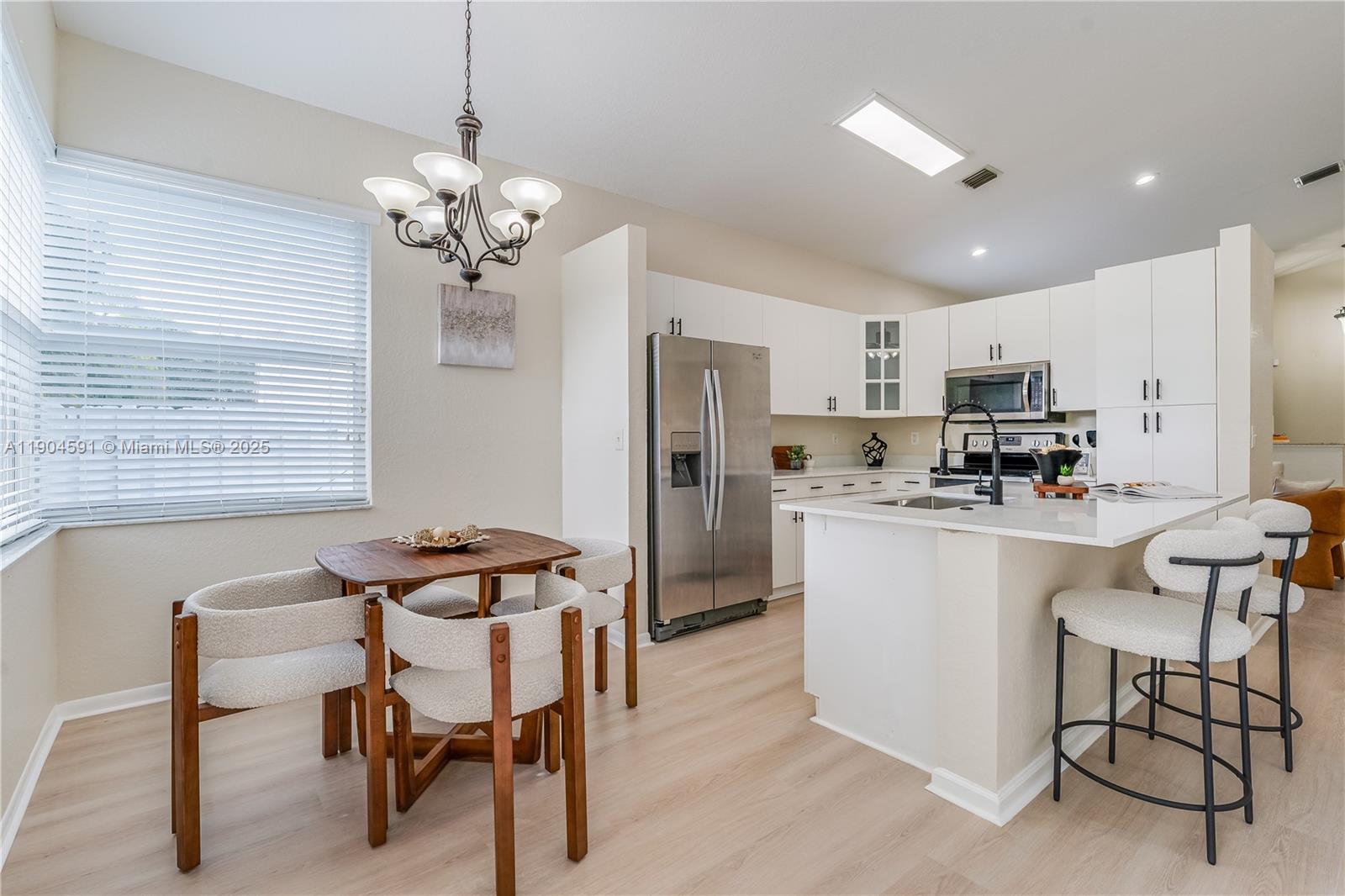 TOWNGATE - CANARY BAY - Residential