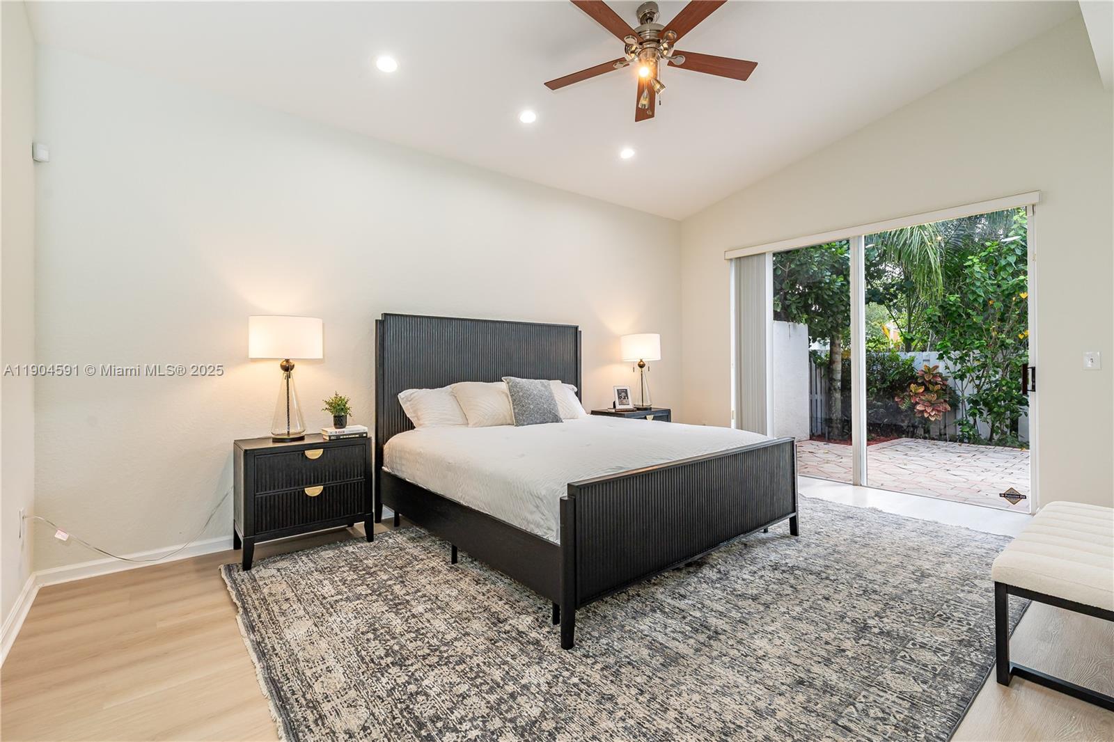 TOWNGATE - CANARY BAY - Residential