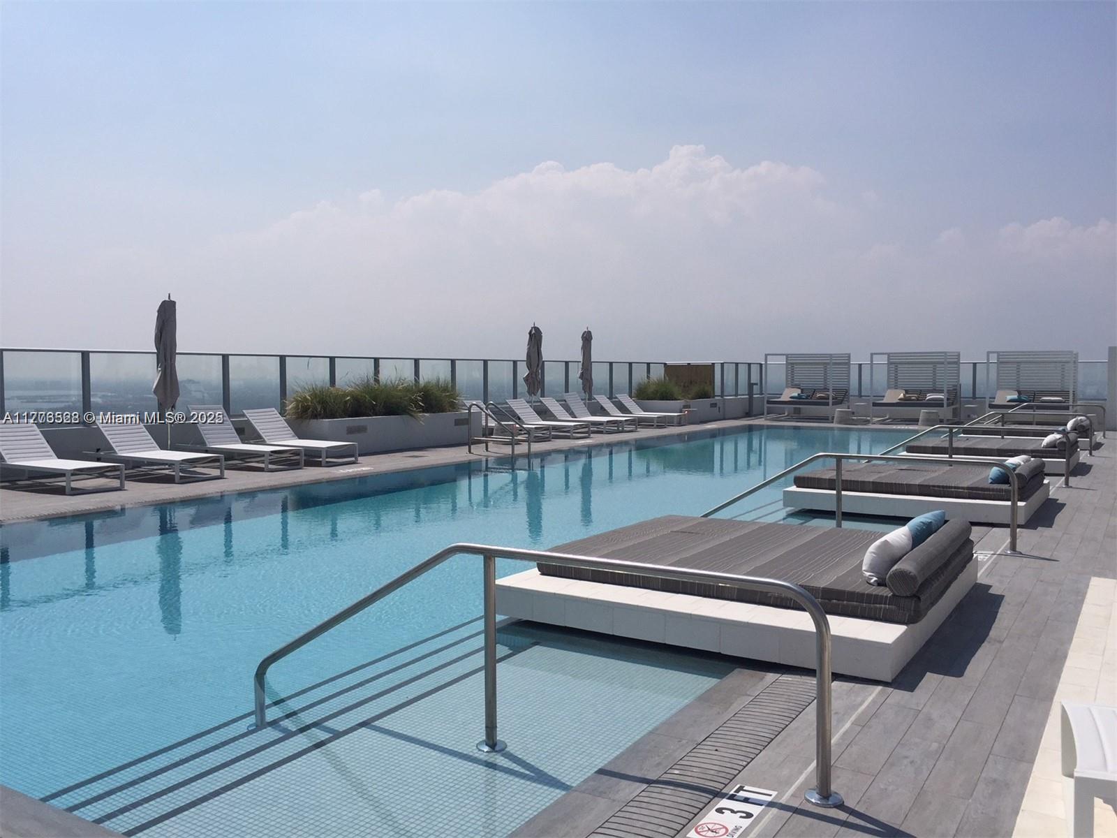 1010 Brickell Ave 2704, Miami, Broward County, Florida - 2 Bedrooms  
3 Bathrooms - 