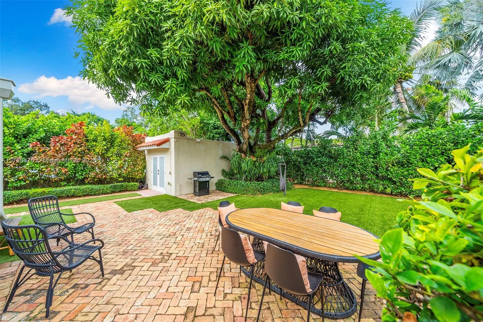 Coral Gables, Florida 33134, United States, 4 Bedrooms Bedrooms, ,3 BathroomsBathrooms,Residential,Active,92692