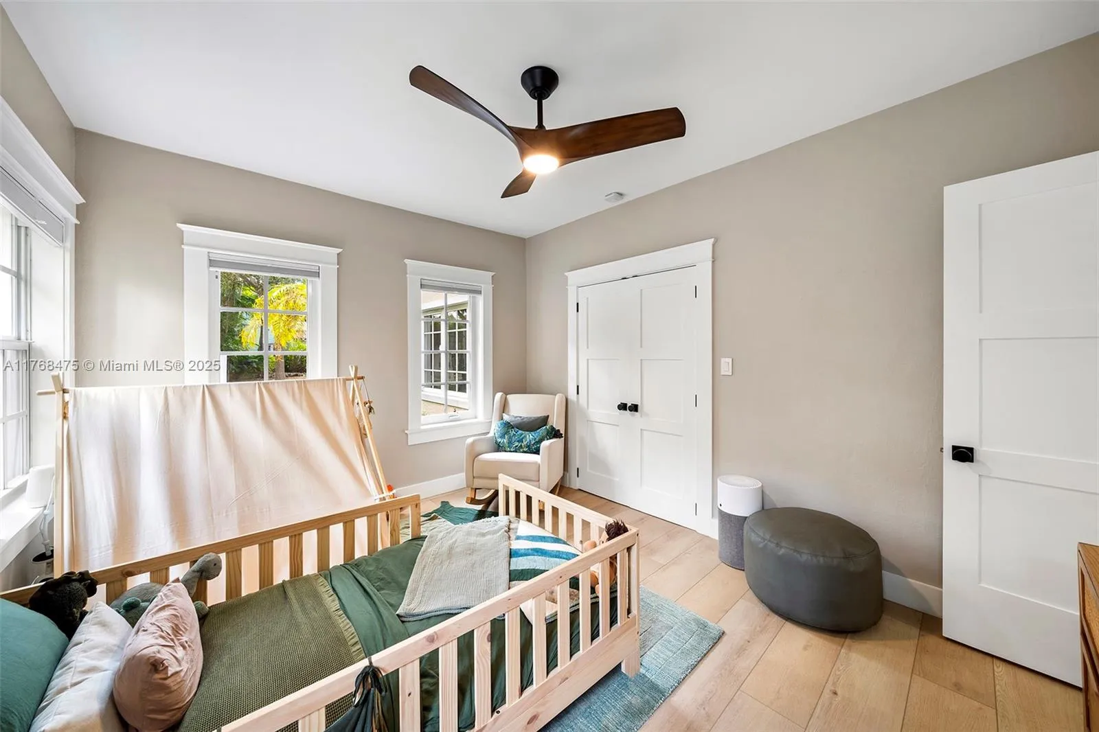 Coral Gables, Florida 33134, United States, 4 Bedrooms Bedrooms, ,3 BathroomsBathrooms,Residential,Active,92692