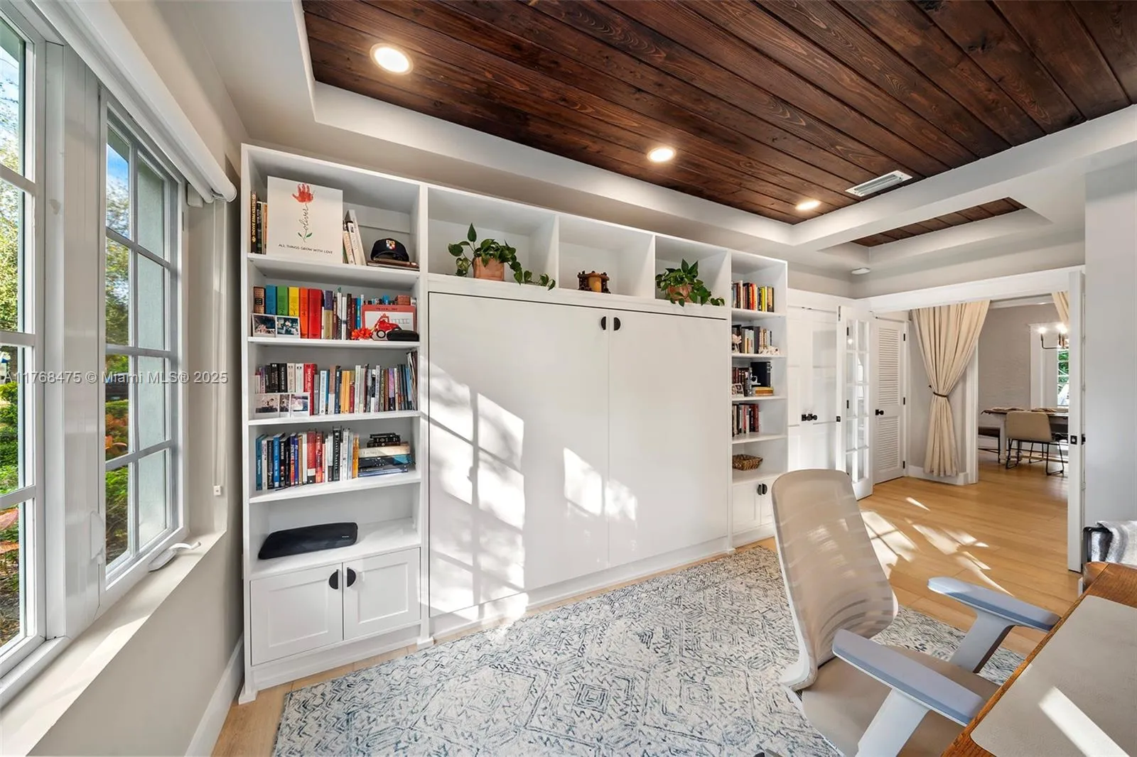 Coral Gables, Florida 33134, United States, 4 Bedrooms Bedrooms, ,3 BathroomsBathrooms,Residential,Active,92692