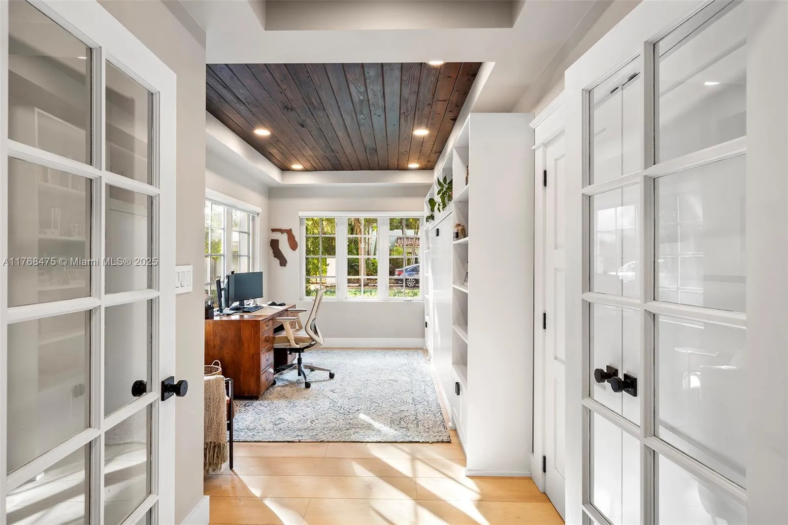 Coral Gables, Florida 33134, United States, 4 Bedrooms Bedrooms, ,3 BathroomsBathrooms,Residential,Active,92692