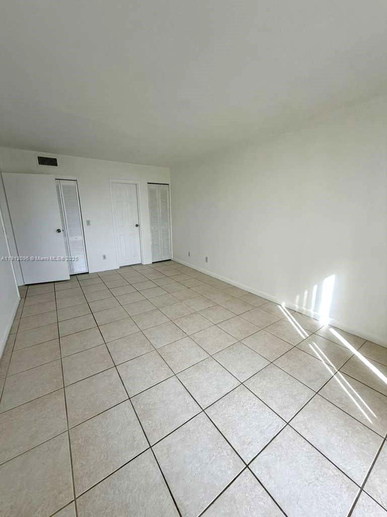 SAILBOAT CAY CONDO - Residential Lease