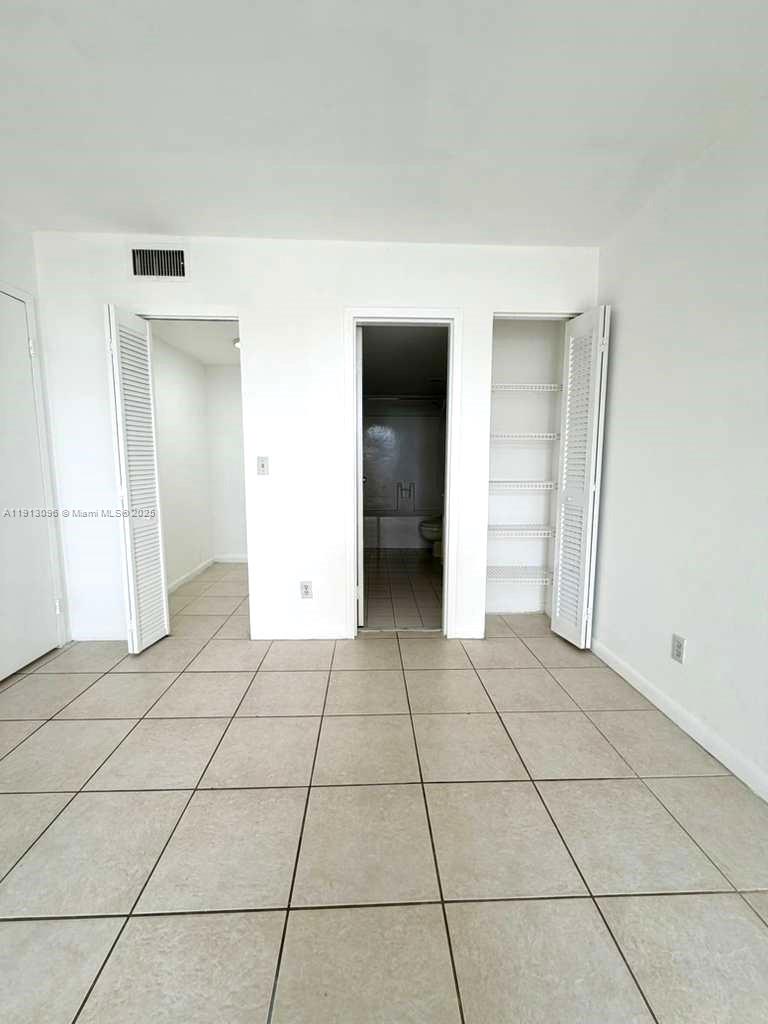 SAILBOAT CAY CONDO - Residential Lease