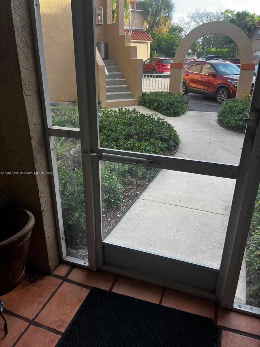 WINDMILL LAKES V CONDO - Residential