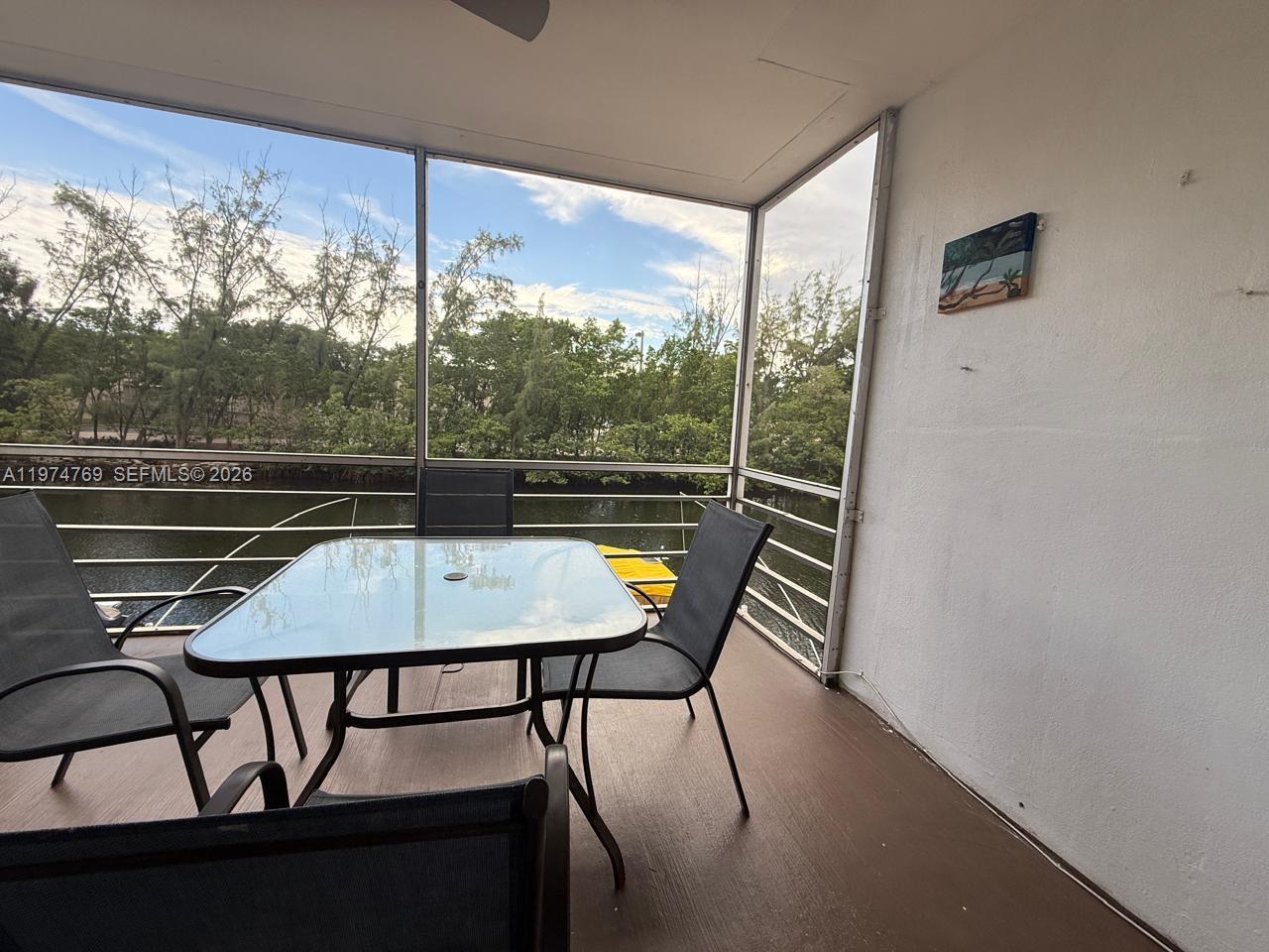 EASTERN SHORES WHITE HOUS - Residential Lease