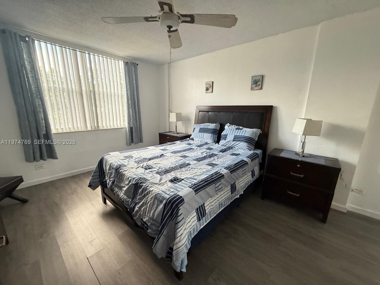 EASTERN SHORES WHITE HOUS - Residential Lease