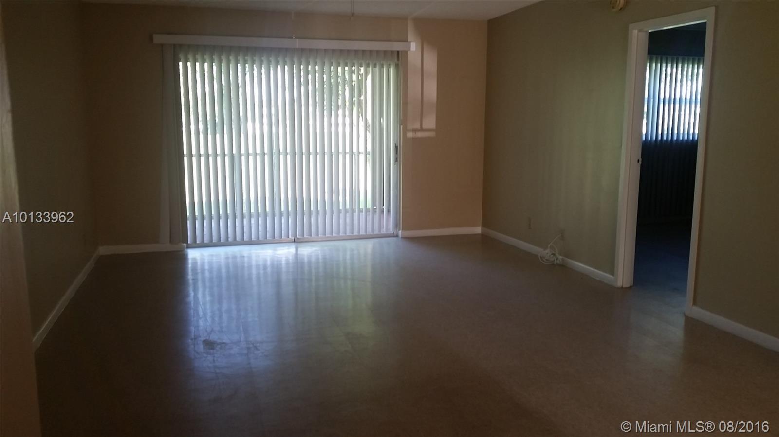 Oriole Golf & Tennis - Residential Lease