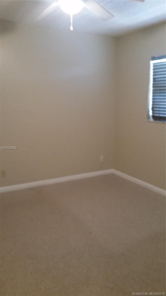 Oriole Golf & Tennis - Residential Lease