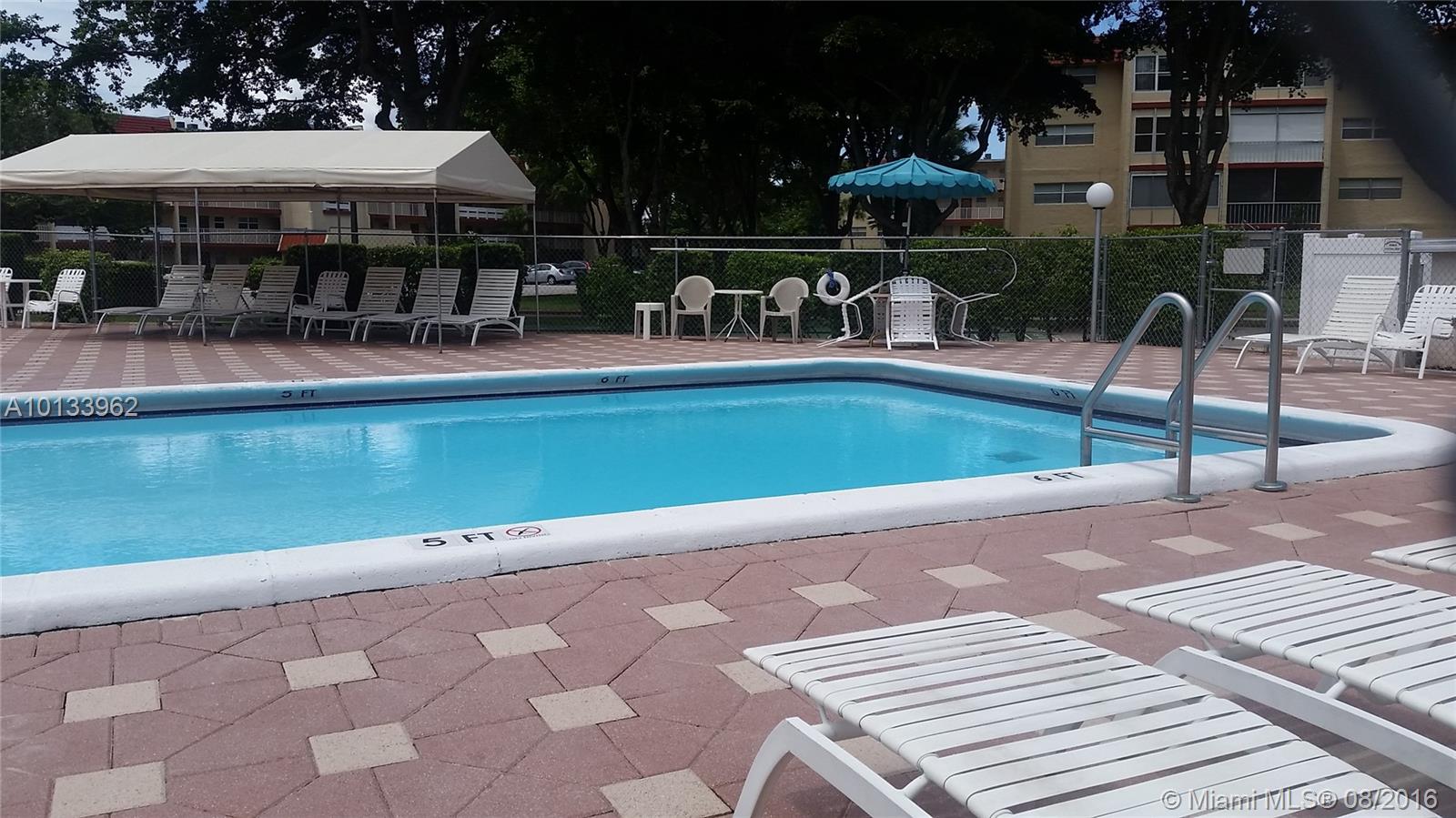 Oriole Golf & Tennis - Residential Lease