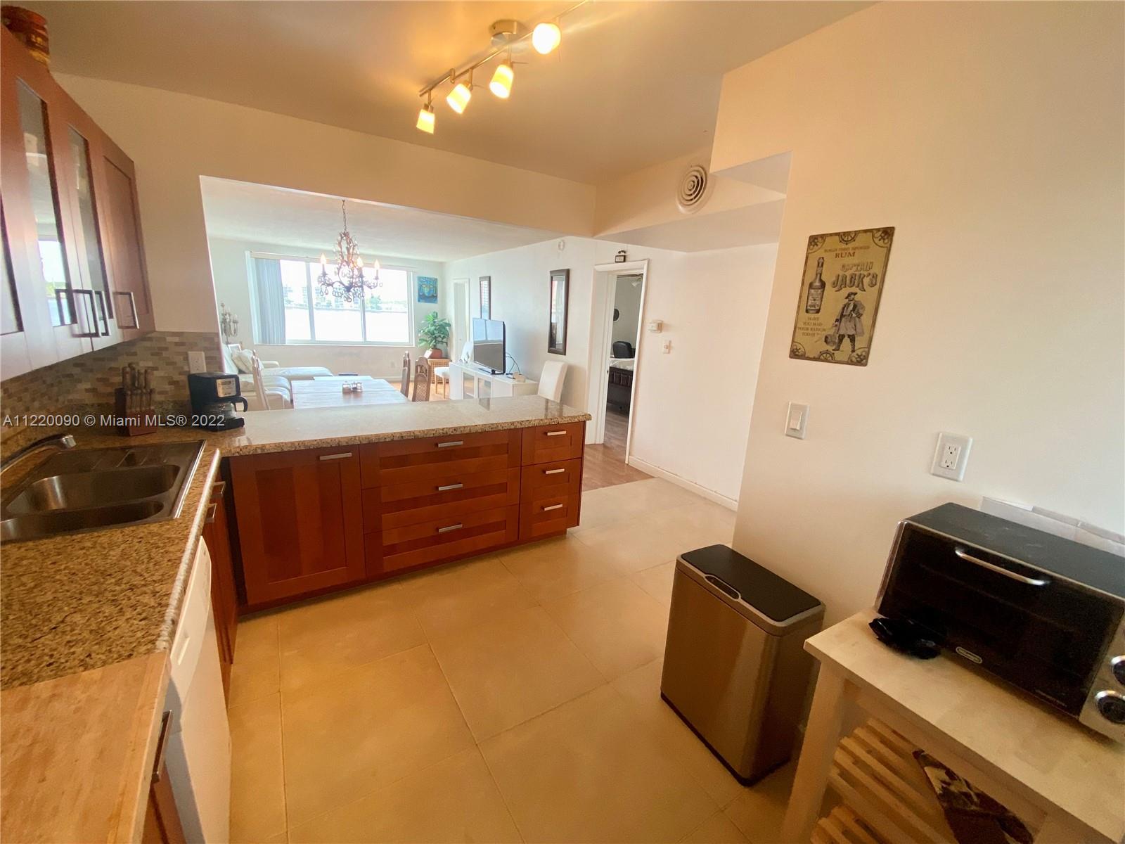 RIVIERA CONDOMINIUM APTS - Residential