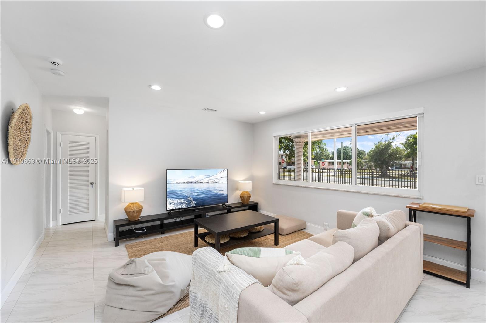 FULFORD BY THE SEA SEC I - Residential Lease