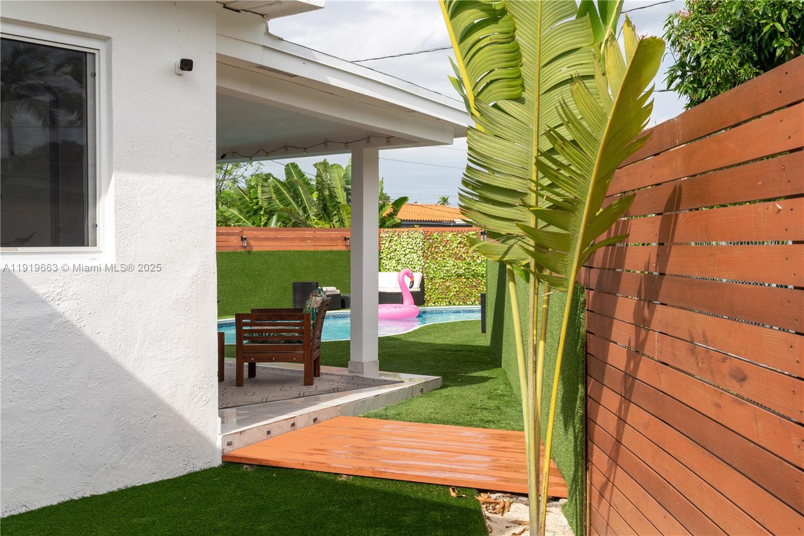 FULFORD BY THE SEA SEC I - Residential Lease