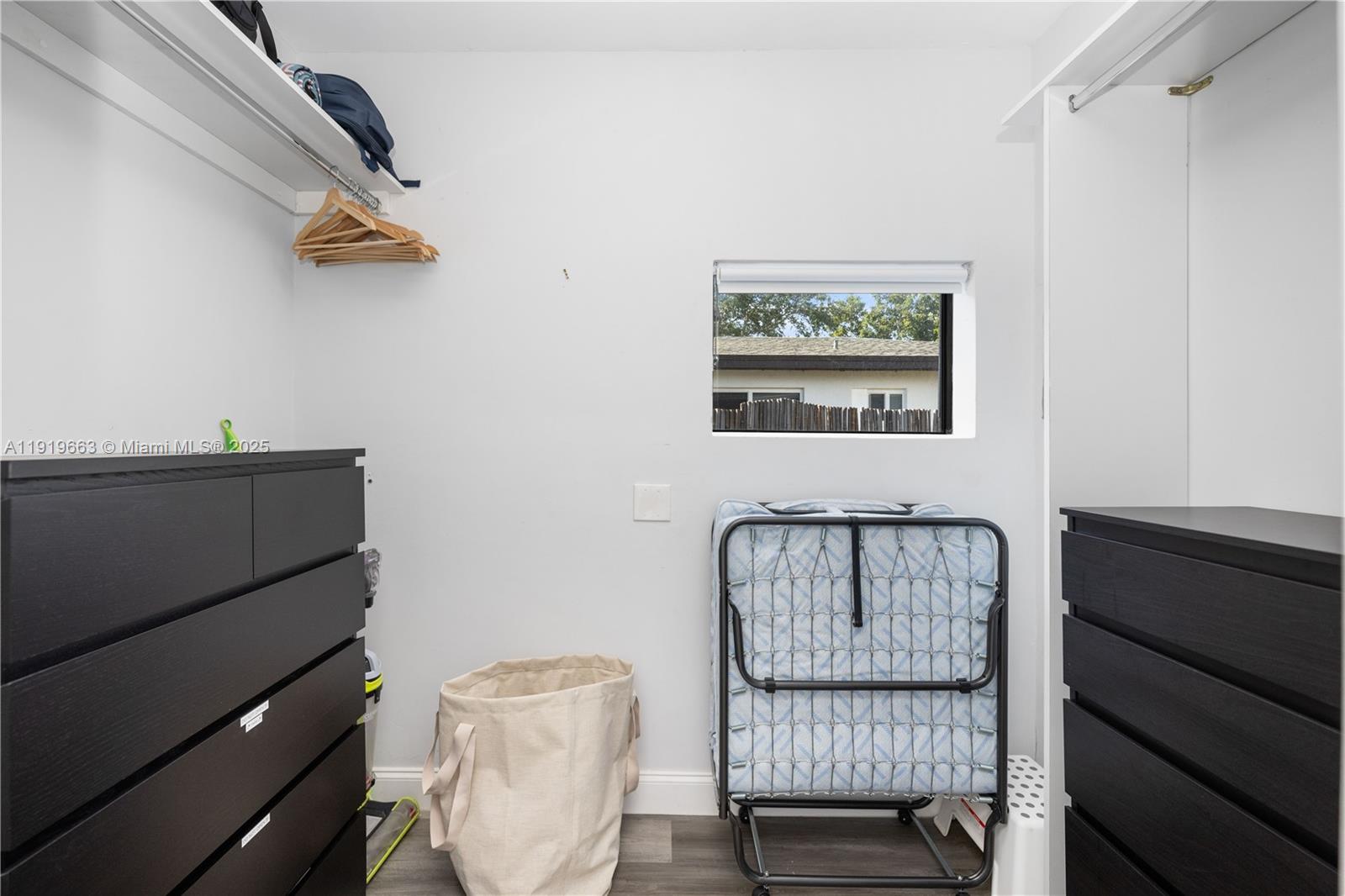 FULFORD BY THE SEA SEC I - Residential Lease