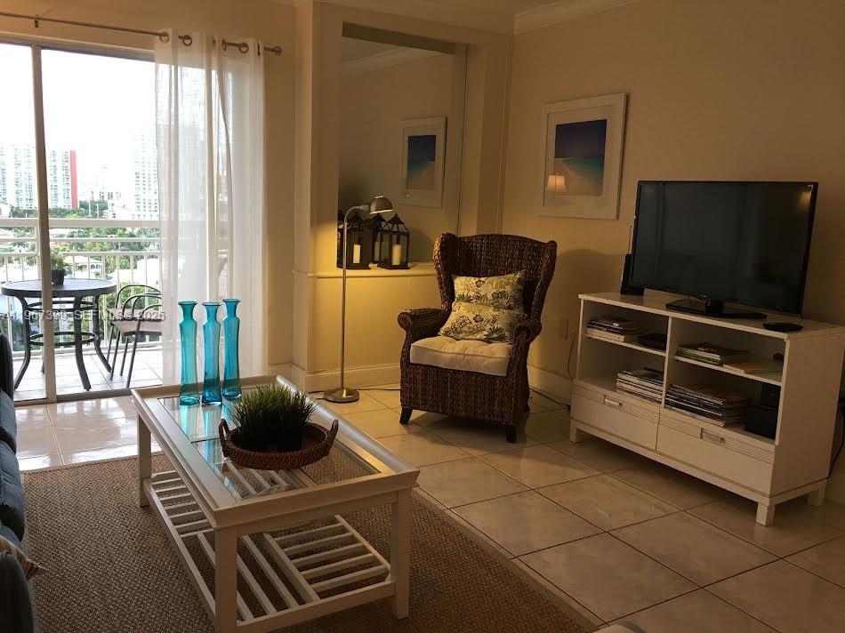 COASTAL TOWERS CONDO - Residential Lease