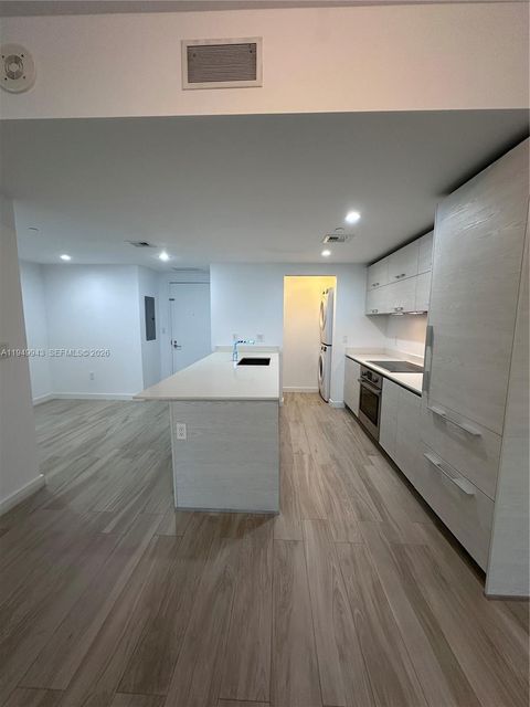 1300 S Miami Ave 4004 Miami FL 33130