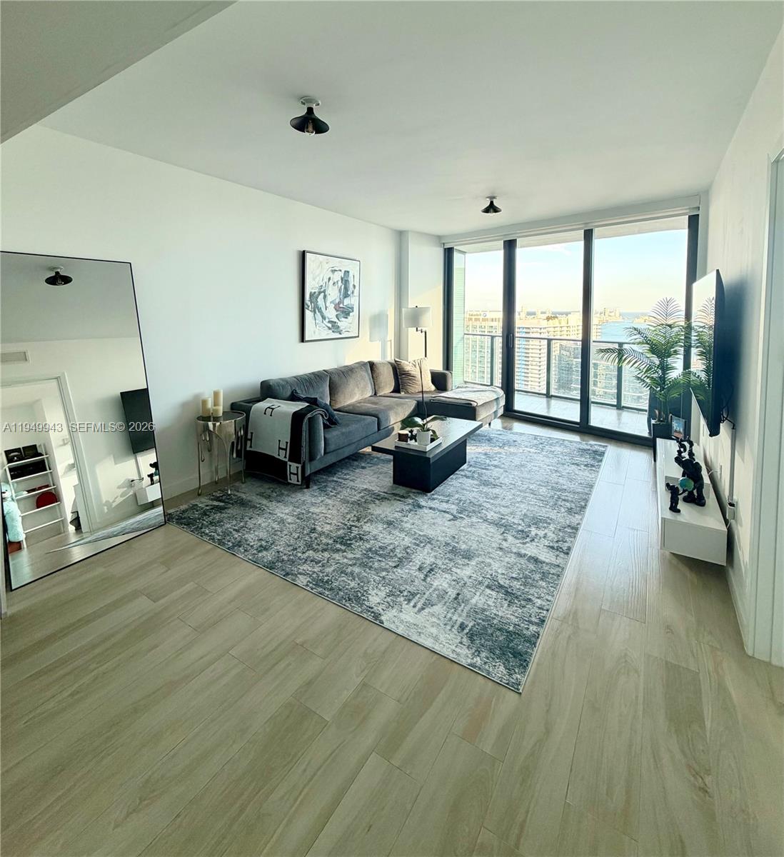 1300 S Miami Ave 4004