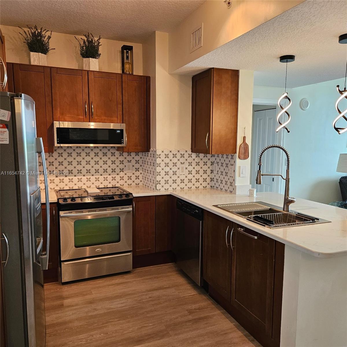 CASA COSTA CONDO - Residential